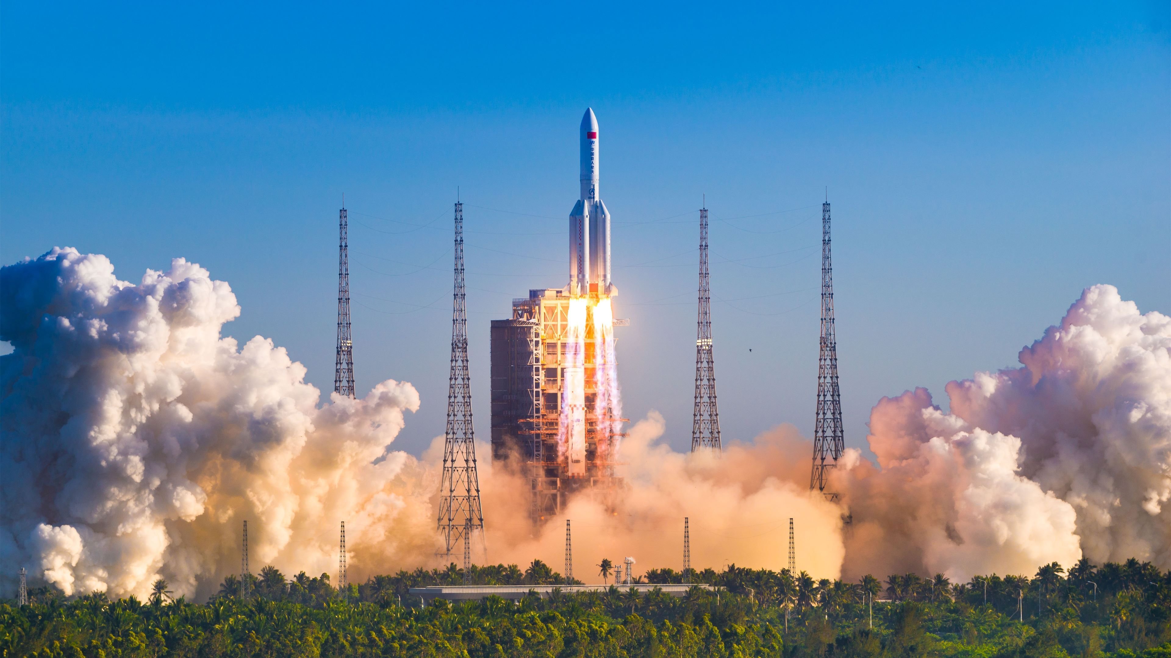 罗马-横扫维罗纳，帕托梅开二度领衔进球，罗马和帕尔马球迷进场